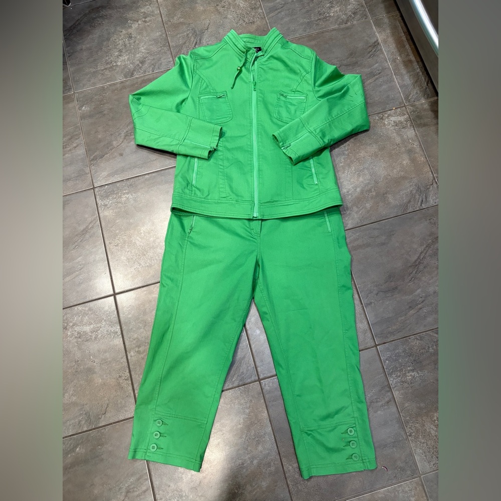 BELLISIMA Vibrant Green DENIM Jacket and Cropped Pants Set
